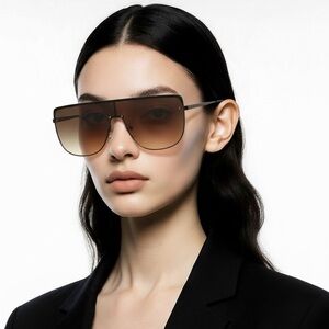 Elegant Brown Gradient Sunglasses